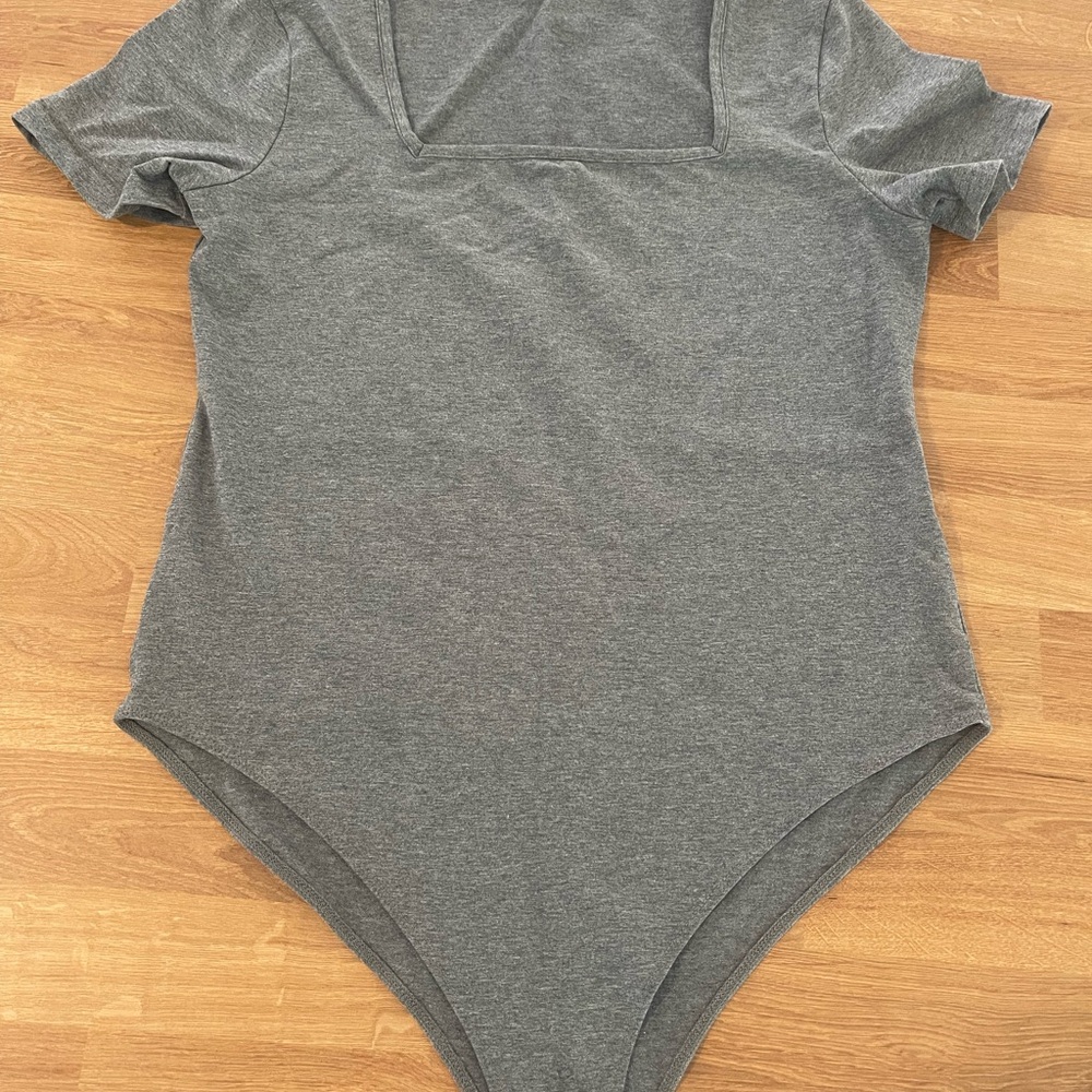 Mango Gray Bodysuit V-Neck Short Sleeve